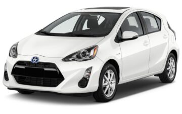 Toyota Aqua (2016 White) Darien (via Destiny Car rental)