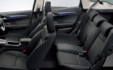 Honda Shuttle (2014 Blue) Darien (via Destiny Car rental)