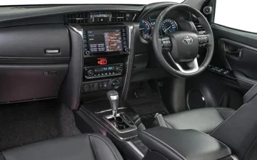 Toyota Fortuner 