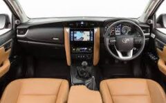 Toyota Fortuner D4D (0000 Grey) Darien (via Fine Destiny Car Rental)