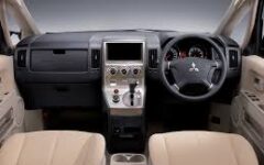 Mitsubishi Delica (2013 Pearl) Darien (via Fine Destiny Car Rental)